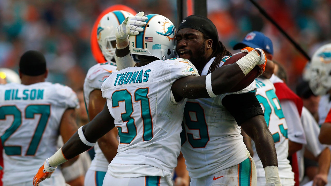 Despite scandal, Dolphins on verge of playoffs